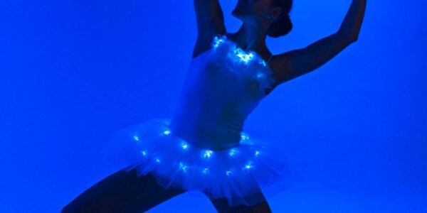 Light-Up-Ballet-Entertainment