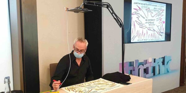 Live-Event-Artist-Demonstrating-Scribing-Art