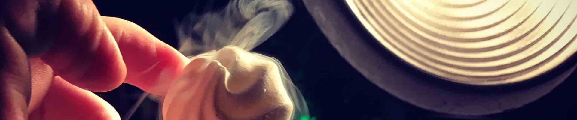 Meringue-Under-Spotlight Meringue-Under-Spotlight
