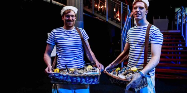 Oyster-Servers-Dressed-As-Sailors