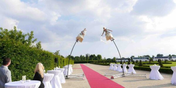 Sway-Pole-Act-Perform-Outside