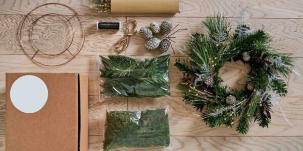 Christmas-Wreath-Materials