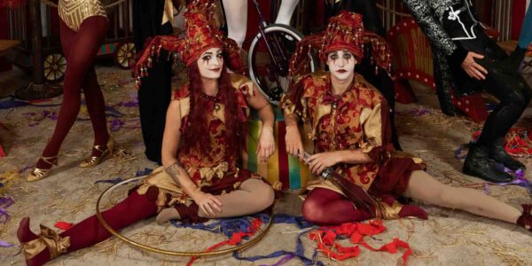 Fun-Circus-Themed-Jester-Entertainers