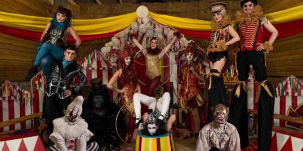 Halloween-Entertainment-Stilt-Walkers-Group-Photo