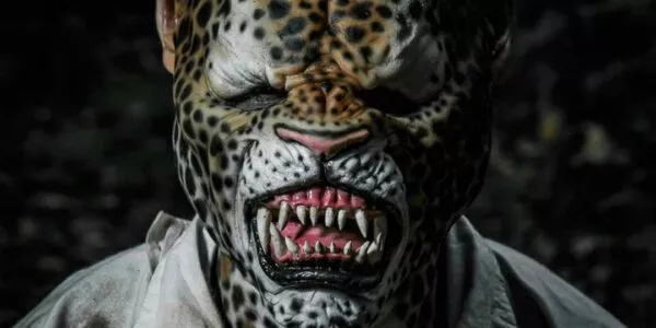 Halloween-Leopard-Man-Performer