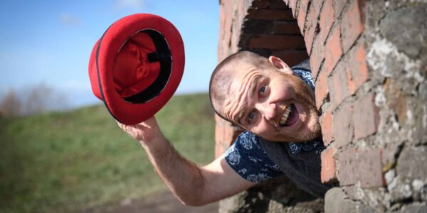 Laughter-Yoga-Instructor