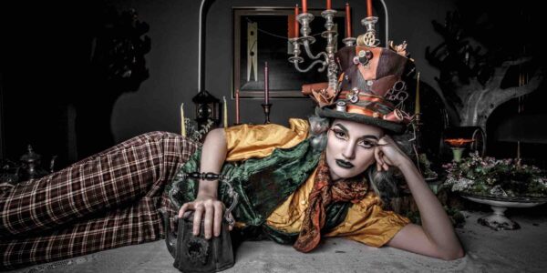 Mad-Hatter-Character-Performer