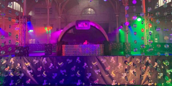 Pop-Up-Roller-Disco-Entertainment