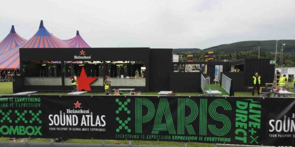 Roller-Disco-Pop-Up-Attraction