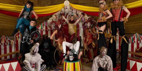Twisted-Circus-Performers-Group-Photo