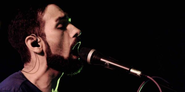 UK-Tribute-Band-Singer