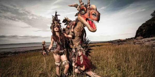 Warrior-Themed-Walkabout-Entertainment