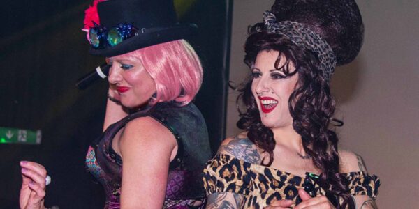 Amy-Winehouse-Cabaret-Dancer