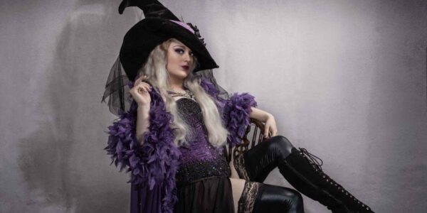 Burlesque-Halloween-Witch-Performer