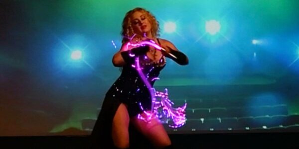 Cabaret-Performers-In-Dance-Show