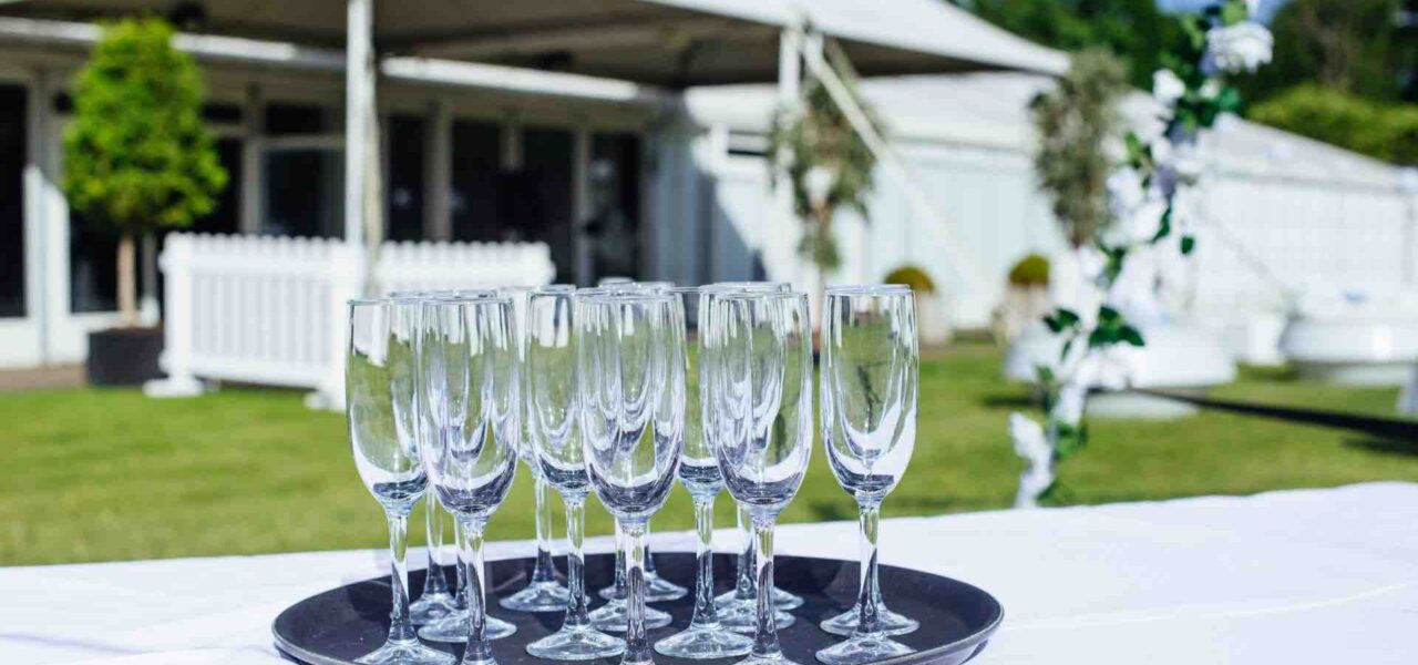 Champagne-At-White-Party-Themed-Event