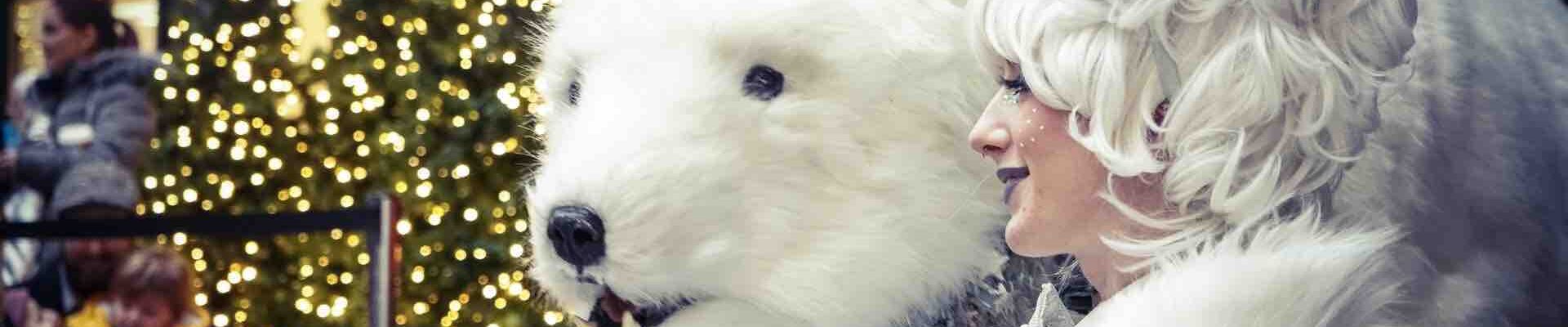 Christmas-Polar-Bear-Walkabout-Act Christmas-Polar-Bear-Walkabout-Act