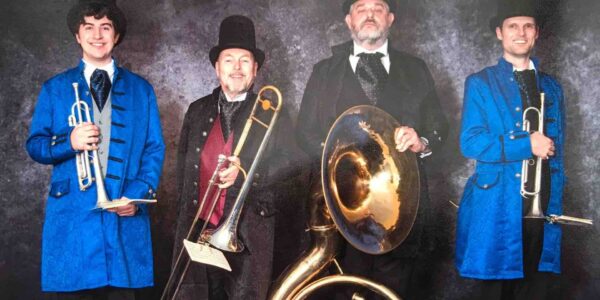 Dickensian-Themed-Christmas-Band