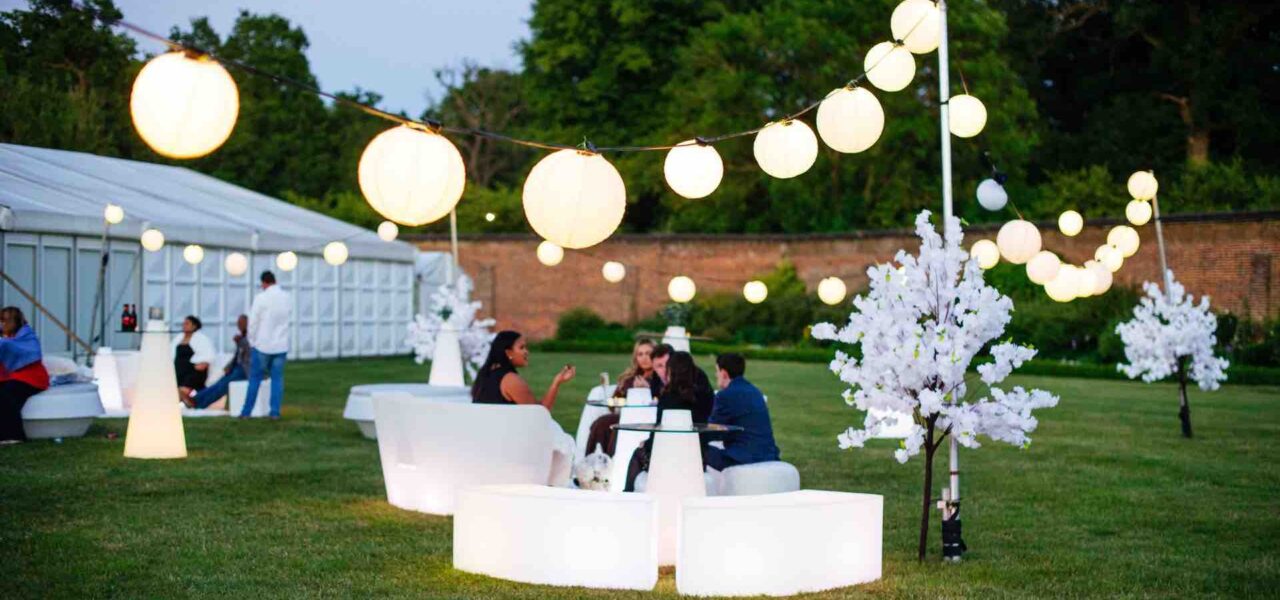 White-Party-At-Night