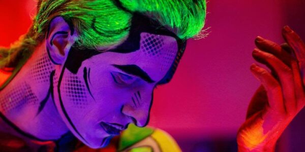 Pop-Art-Walkabout-Entertainment