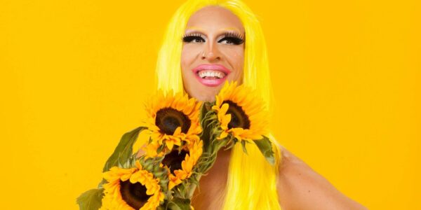 Drag-Queen-With-Sunflowers