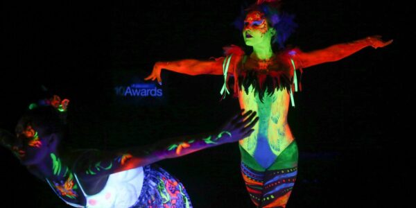 Themed-LED-And-UV-Dance-Show