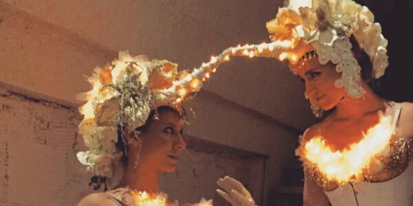 Glittering-Christmas-Walkabout-Unicorn-Dancers