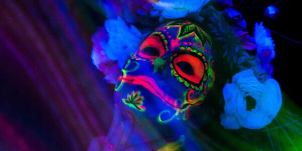 Mardi-Gras-Themed-UV-Dancer