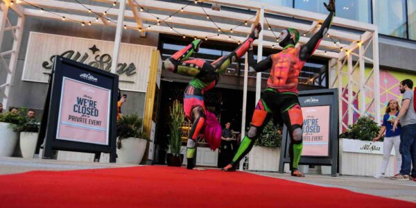 Acrobatic-UV-Dance-Performance