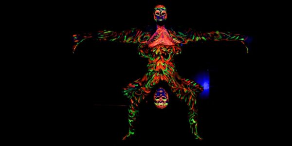 Day-Of-The-Dead-Themed-Dancers