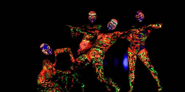Glow-Dancers-Wearing-UV-Paint