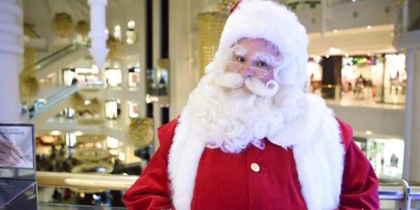 Santa-Claus-For-Shopping-Centre-Events