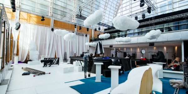Setting-Up-After-Party-Event-Space-Sidemen