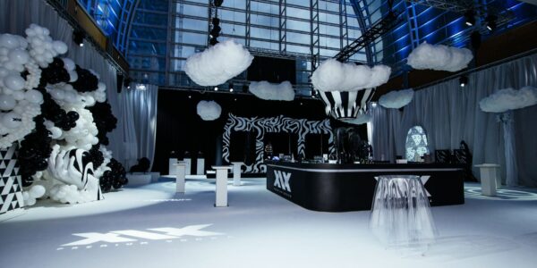 Sidemen-After-Party-Bar-Space