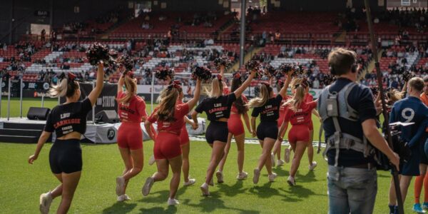 Sidemen-Charity-Football-Match-2022-Cheerleaders