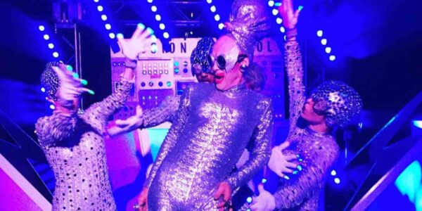 Space-Themed-Dance-Performance