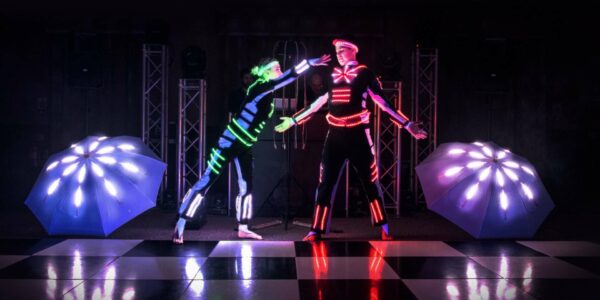 Acrobatic-LED-Shows-For-Hire