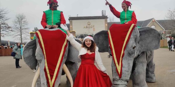 Christmas-Themed-Elephant-Puppets