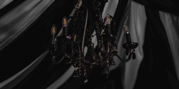 Dream-Circus-Chandelier-Prop