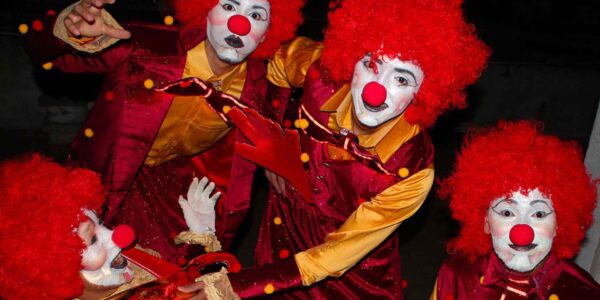 Group-Of-Clown-Entertainers