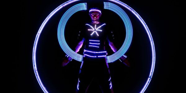 LED-Circus-Glow-Show
