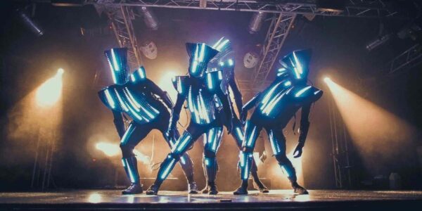 LED-Dance-Group-On-Stage