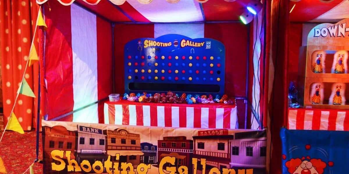 Shooting-Gallery-Side-Stall