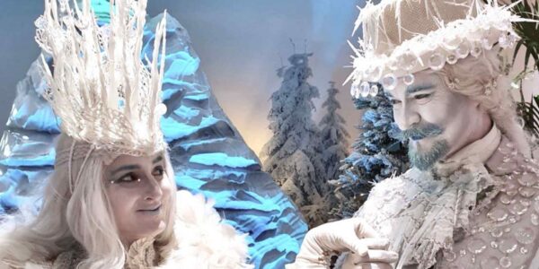 Ice-Themed-Walkabout-Entertainers-For-Hire