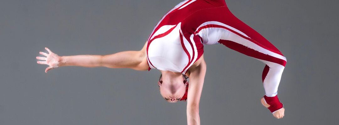 Acrobatic-Performer-For-Circus-Events Acrobatic-Performer-For-Circus-Events