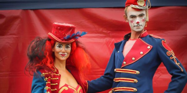 Circus-Walkabout-Characters-For-Hire