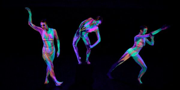 Multi-Coloured-UV-Dance-Show