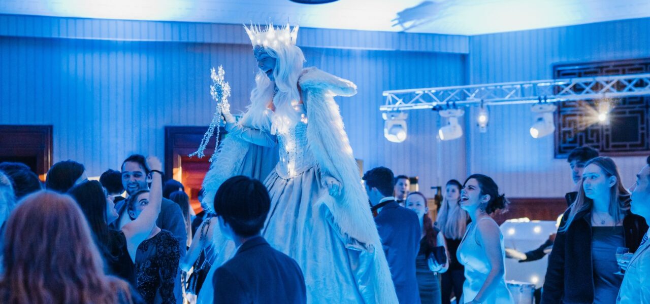 Roaming-Stilt-Walker-At-Event