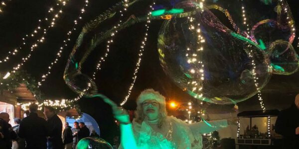 Snow-Queen-Bubble-Act-Cauldron