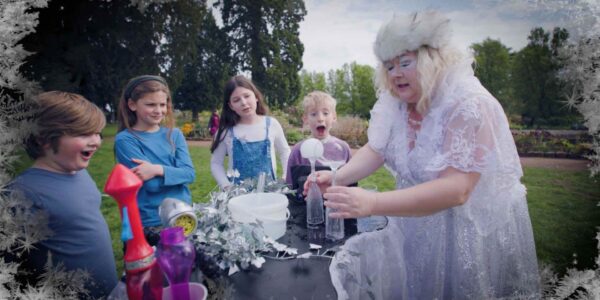 Snow-Queen-Bubble-Performer-At-Family-Fun-Day